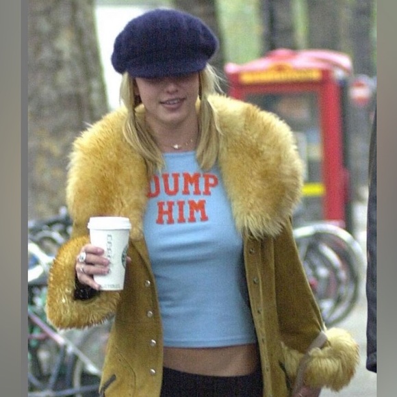 Britney Spears “Dump Him” t-shirt - Picture 5 of 5
